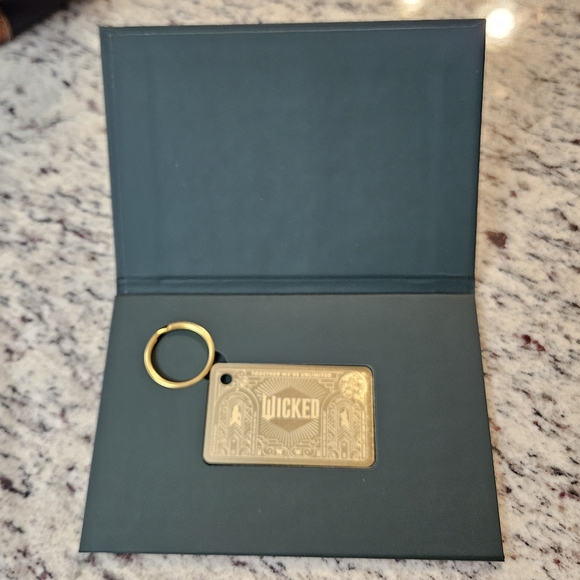 New Limited Edition Starbucks WICKED Gold Metal Gift Card Keychain Loaded W/$50 - Picture 7 of 9